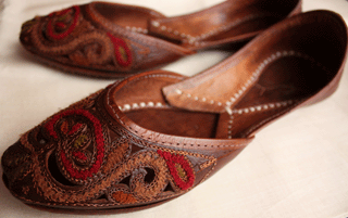 chaussure indienne